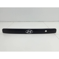 Накладка крышки багажника Hyundai Hyundai Accent (LC, Tagaz) 2000-2012 8737125001
