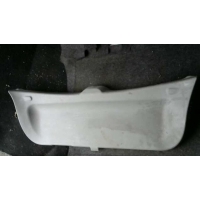 Обшивка крышки багажника Mazda 323 BJ 2002