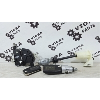 Замок капота Ford Focus 2 2009 4895286, 3M5116700BC, 1343577, 4450975, 4M5AA16B970BA, 5034072, 3M5AR3697AE, 5133986, AS7A220B08EA, 5127857, AS7A22053EA, 4505820, 3M5A22053JA, 5133987, 3M5A220B08JA
