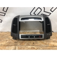Дефлектор воздушный Hyundai Santa Fe 2 945302B000