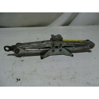 Домкрат toyota rav 4 стеклоподъемник 09111-42010