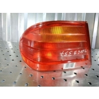Фонарь задний левый Mercedes E W210 1998 A210 820 01 64
