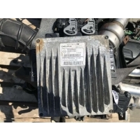 Блок управления двигателем Renault Clio 3 2006 8200399038