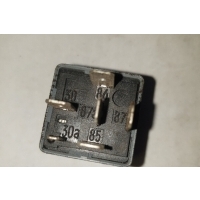 Przekaźnik volkswagen гольф iv variant 1j5 191927841 1.9l дизель 50kw 2000