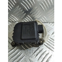 Моторчик заслонки печки Audi A4 B5 рестайлинг 1999-2001 2000 8D1820511E