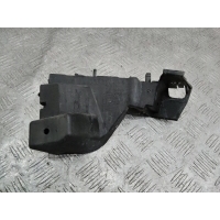 кронштейн крепления бампера переднего правый Audi Q5 8R 2011 8R0807284
