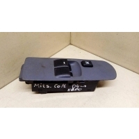 Кнопка стеклоподъемника переднего левого Mitsubishi Colt 6 2006 MR587477