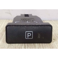 Кнопка аварийной сигнализации Toyota Prius 2 2008