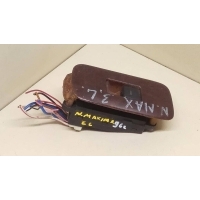 Кнопка стеклоподъемника заднего левого Nissan Maxima A32 1996 8296041U00