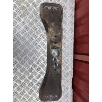 Балка под КПП Mitsubishi L200 2010