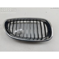 Решетка радиатора Прав. BMW 5 E60/E61 (2003-2010) 2006 7065702
