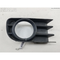 Рамка фары противотуманной правой Renault Megane II (2002-2008) 2004 8200115118