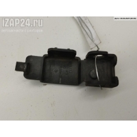 Кронштейн радиатора Audi A6 C5 (1997-2005) 1999 8D0260427