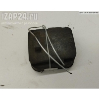 Кронштейн радиатора Audi A6 C5 (1997-2005) 1999 8D0121276