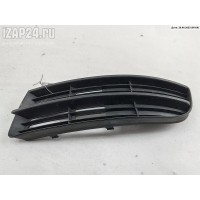 Решетка (заглушка) в бампер Перед. Лев. Volkswagen Touran 2005 1T08532685