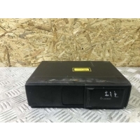 CD-чейнджер Audi A6 C5/4B 1997 4B0 035 111