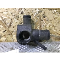 Фланец (тройник) системы охлаждения Audi A4 B5 2000 028 121 132A