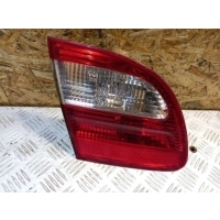 Фонарь крышки багажника левый Mercedes E W211 2003 A2118201364