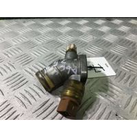 Фланец (тройник) системы охлаждения Audi A6 C4 (S6,RS6) 1995 034 121 133