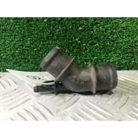 Фланец (тройник) системы охлаждения Volkswagen Golf 4 2002 1J0 121 087