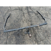 Прицепное устройство (фаркоп) Renault Megane 2004