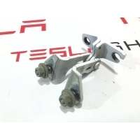 Петля двери Tesla Model 3 2022 1091333-00-F