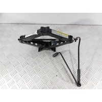 Домкрат Volkswagen Passat B8 2020 3Q0011031A