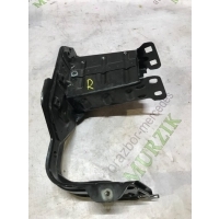 кронштейн бампера MERCEDES C-CLASS S203 2005 a2036202295
