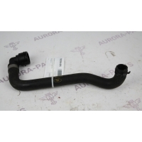 Патрубок системы охлаждения Land Rover Discovery Sport L550 2014 LR072037