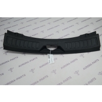 Накладка погрузочного борта багажника Land Rover Discovery Sport L550 2014 LR060583