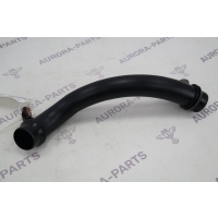Патрубок интеркуллера Land Rover Range Rover Evoque L538 2011 LR072140