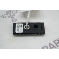 Антенна электрическая, изолятор Land Rover Discovery Sport L550 2014 LR038151