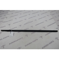 Молдинг, бархотка передней двери RH Land Rover Range Rover Evoque L538 2011 LR048551