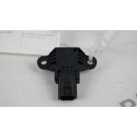 Датчик удара боковой Land Rover Range Rover Evoque L538 2011 LR043878