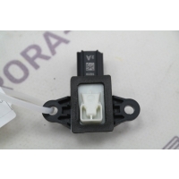 Датчик удара боковой Land Rover Range Rover Evoque L538 2011 LR043878