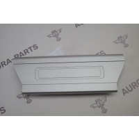 Накладка порога внутри салона заднего проема двери RH Land Rover Range Rover 30DDTX L405 2012 LR035838
