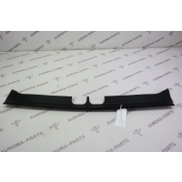 Накладка двери багажника верхняя Land Rover Range Rover Sport L494 2013 LR055898
