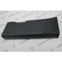 Накладка, обшивка стойки B нижняя часть LH Land Rover Range Rover Sport L494 2013 LR056813