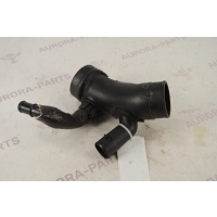Воздуховод впускной (нижний) от КВФ на турбину Land Rover Range Rover Sport L494 2013 LR084060