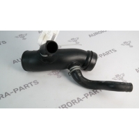 Воздуховод впускной (нижний) от КВФ на турбину Land Rover Range Rover Sport L494 2013 LR084060
