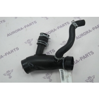 Воздуховод впускной (нижний) от КВФ на турбину Land Rover Range Rover Sport L494 2013 LR084060