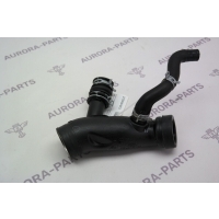 Воздуховод впускной (нижний) от КВФ на турбину Land Rover Range Rover Sport L494 2013 LR084060