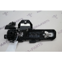 Кронштейн наружней ручки LH Mercedes E-Klasse W212 2009 A2047602534