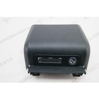 Панель центральной консоли задняя Land Rover Range Rover Sport L494 2013 LR044984