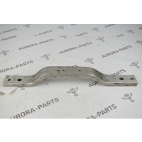 Усилитель пола Mercedes C-Klasse W205 2013 A2056107001