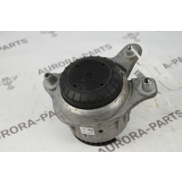 Подушка двигателя RH Mercedes C-Klasse W205 2013 A2052406917