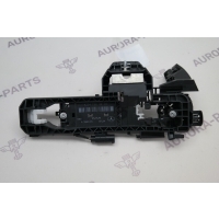 Кронштейн наружней ручки RH Mercedes CLA C117 2013 A2047602434