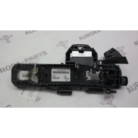 Кронштейн наружней ручки RH Mercedes CLA C117 2013 A2047602434