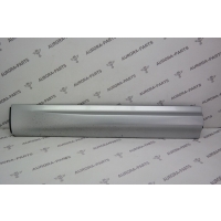 Молдинг, накладка передней двери снизу LH Land Rover Range Rover Sport L494 2013 LR054828