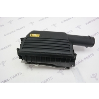 Корпус воздушного фильтра M274 2.0 бензин Mercedes C-Klasse W205 2013 A2740901701